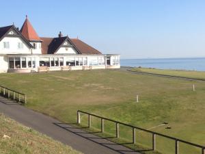 Gallery image of The Upper Largo Hotel & Restaurant in Lundin Links