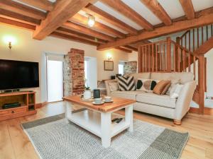 Μια τηλεόραση ή/και κέντρο ψυχαγωγίας στο Varley Lodge