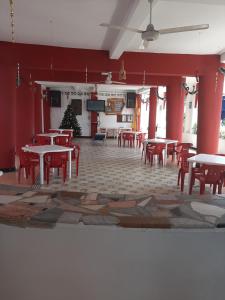 Hotel Sael 레스토랑 또는 맛집