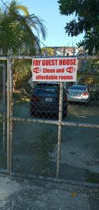 尼格瑞尔Fay Guest House的相册照片 更多27张照片