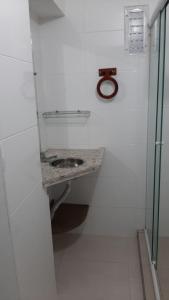 Un baño de Apartamento Balneário Camboriú - 2 quartos 80m do mar