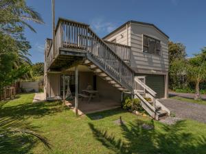 Foto da galeria de Surf Stay - Whitianga Holiday Home em Whitianga