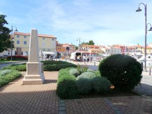 Zdjęcie z galerii obiektu Apartment Valbandon, Istria 5 w mieście Valbandon