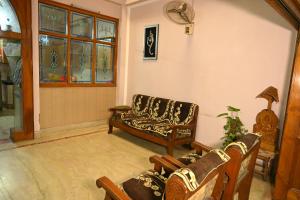 Posezení v ubytování Shri Homestay