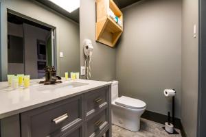 Gallery image of La Suite Hébergements in Shawinigan +15 photos