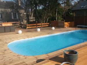 Condé-sur-NoireauにあるDomaine naturiste libertin et épicurien B&B spaのギャラリーの写真