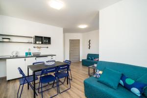 Kuchyňa alebo kuchynka v ubytovaní Residence & Pool Villa Schwarz Suites