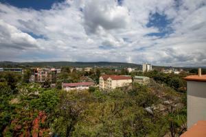 Nespecifikovaný výhled na hory nebo výhled na hory při pohledu z apartmánu