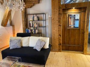 Posezení v ubytování Private Luxury Chalet + 37 fotografií