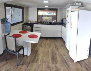 Gallery image of Barra Beach Club CASAS in Florianópolis