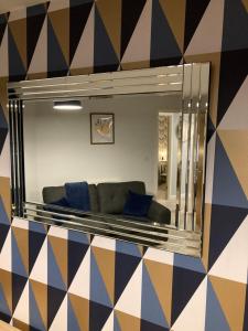 Chapel Court Apartments的休息区