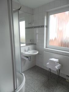 Koupelna v ubytování Haus Köbesine