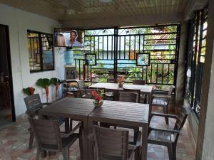 A restaurant or other place to eat at Cabaña Villa Sofi