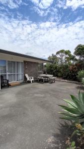 Gambar di galeri bagi Beaches Motel di Waihi Beach