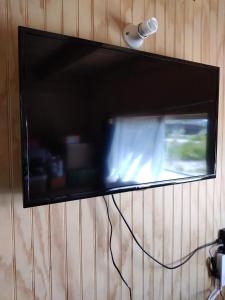 TV a/nebo společenská místnost v ubytování Fío Fío Patagonia