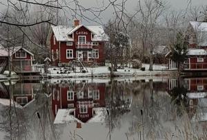 SmedjebackenLottas stuga的相册照片