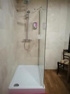 Kylpyhuone majoituspaikassa Le Grand Chemin de La Vie