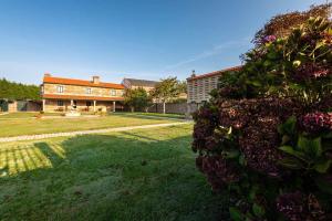 Ogród w obiekcie Hotel - Casa de Turismo Rural Dugium