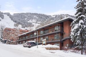 Aspen Mountain Condominiums 1C talvel
