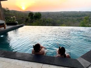 Bazén v ubytování OCEANNA - Uluwatu, Bali nebo v jeho okolí