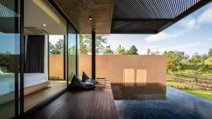 Posezení v ubytování De Capoc Resort