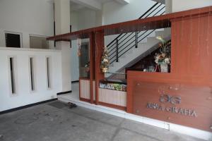 Certyfikat, podpis lub inny dokument wystawiony w obiekcie Arya Graha Semarang