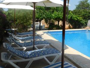 Bazén v ubytování Elegant Villa in Sant Miquel de Balansat with Private Pool nebo v jeho okolí