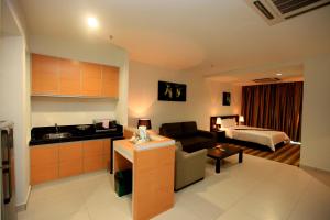 Gallery image of Merdeka Suites Hotel in Miri