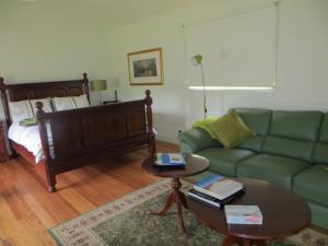Gallery image of Honeyeater Cottage in Seville