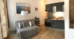 Una cocina o kitchenette en Le Clos Beaufleury
