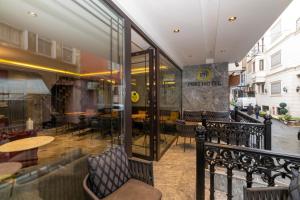 Lounge nebo bar v ubytování Peri Hotel Taksim
