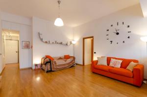 Posedenie v ubytovaní JOIVY Apt for 4, metres from beach, in Sestri Levante