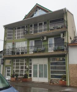 Budova, kde se hostel nachází