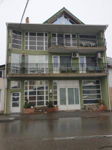 Budova, kde se hostel nachází