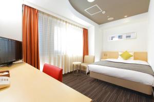 TV a/nebo společenská místnost v ubytování HOTEL MYSTAYS Utsunomiya