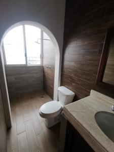 Phòng tắm tại 62 ROOM PENINSULA CAPITAN