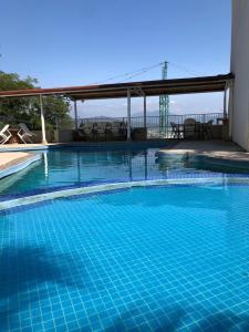 Hồ bơi trong/gần 62 ROOM PENINSULA CAPITAN +5 ảnh