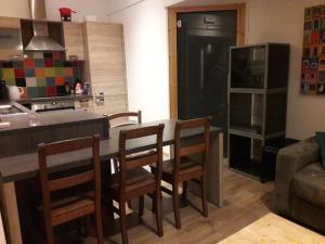 Afbeelding uit fotogalerij van La cave au chat'pitre 'Le Fenil' in Villers-le-Bouillet