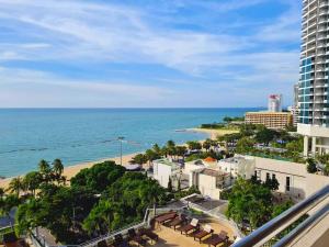 Gallery image of Markland Beach View in Pattaya