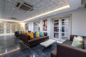 Puding Hotel的休息区