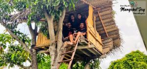 Ospiti di Mangohut Joy