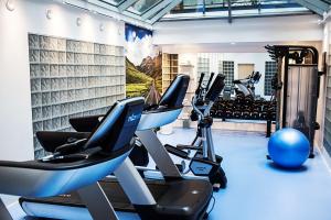 Fitness centrum a/nebo fitness zařízení v ubytování Scandic Sluseholmen