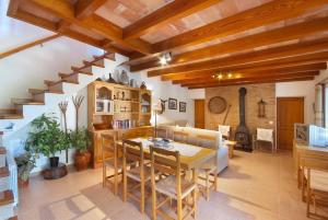 Fotografia z galérie ubytovania Gran Villa en Pollensa v destinácii Pollença