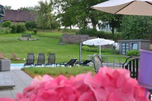 Zahrada ubytování B&B Le Bouchat-Oreille