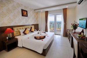 Gallery image of Boss Hotel in Nha Trang