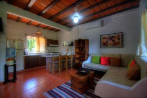 Nhà bếp/bếp nhỏ tại Bungalows Las Margaritas 2