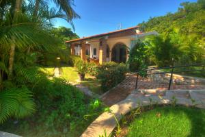Vườn quanh Bungalows Las Margaritas 2