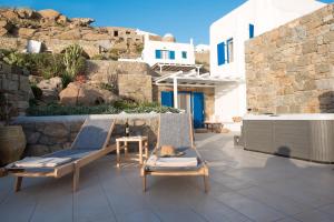 Et sittehjørne på Gorgeous Studio In Cycladic Architecture Overlooking The Aegean