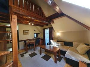 Posezení v ubytování Hotel Tara