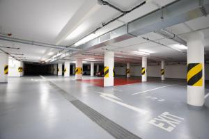 Mynd úr myndasafni af Apartment Oscar with garage í Prag